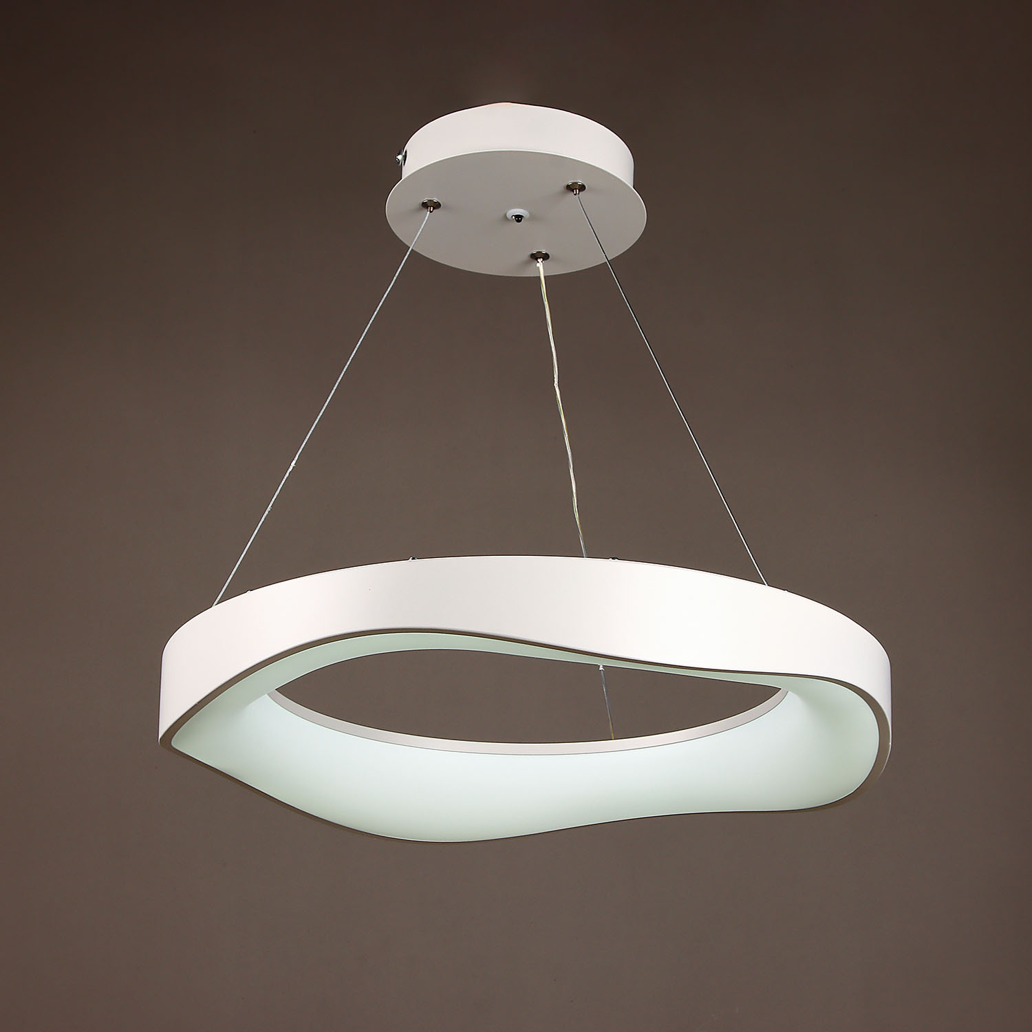 Светильник подвесной светодиодный акриловый 480мм h150см 80W 9224 C LED пульт S=20м2 *1