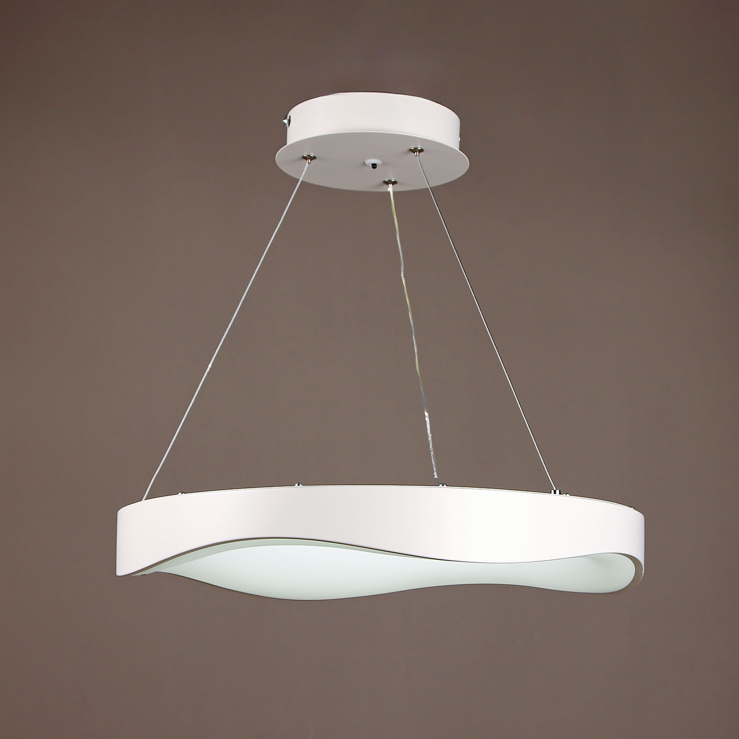 Светильник подвесной светодиодный акриловый 480мм h150см 80W 9224 C LED пульт S=20м2 *1