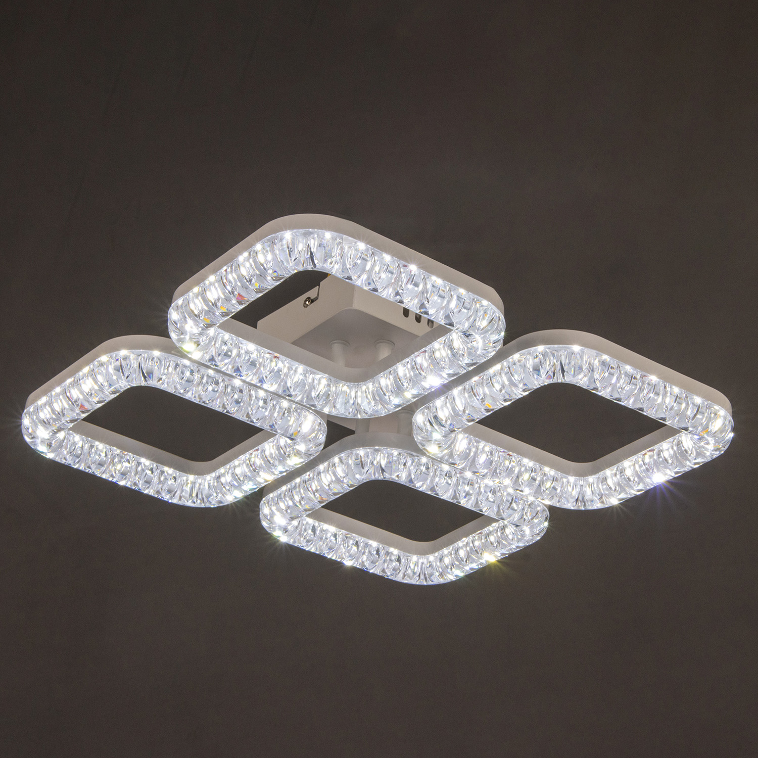 Люстра 09848-0.3-04A WH LED ПДУ+диммер S=14м2  *1