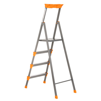Стремянка Nika СМ4, 4 ступени, 150 кг Стремянка Nika СМ4, 4 ступени, 150 кг