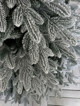 Елка  искусственная пластиковая "Тюменская" заснеженная 1,8м литая *1