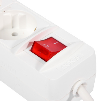 Удлинитель 3 розетки 5м с/з выкл ПВС 3*0,75мм2 10А мощ.нагр 2200Вт Союз 481S-7305 *1/40 Удлинитель 3 розетки 5м с/з выкл ПВС 3*0,75мм2 10А мощ.нагр 2200Вт Союз 481S-7305 *1/40